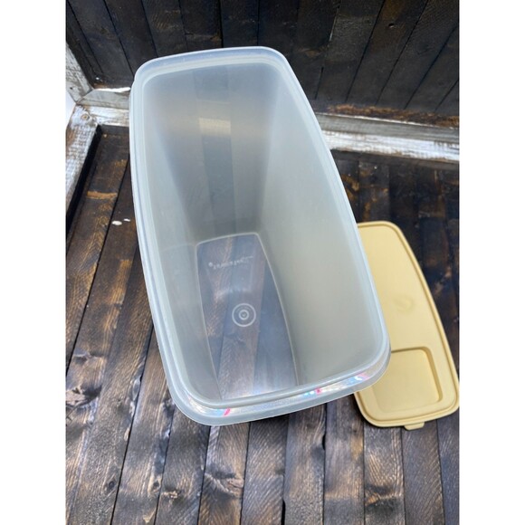 Vintage Tupperware Cereal Keeper Beige 1589-3 With Pour Lid - Picture 7 of 9